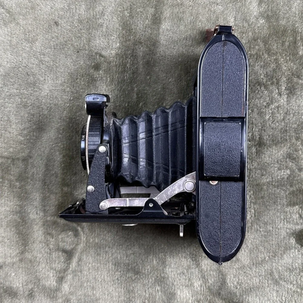 Voigtlander Bessa Folding Camera Anastigmat Skopar 1:4.5 Compur-Rapid Vintage